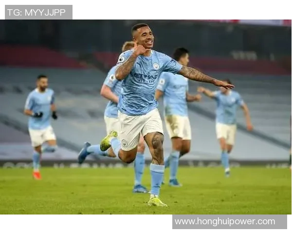 热苏斯在赛场上的表现如何影响球队战术与未来发展分析 热苏斯在赛场上的表现如何影响球队战术与未来发展分析