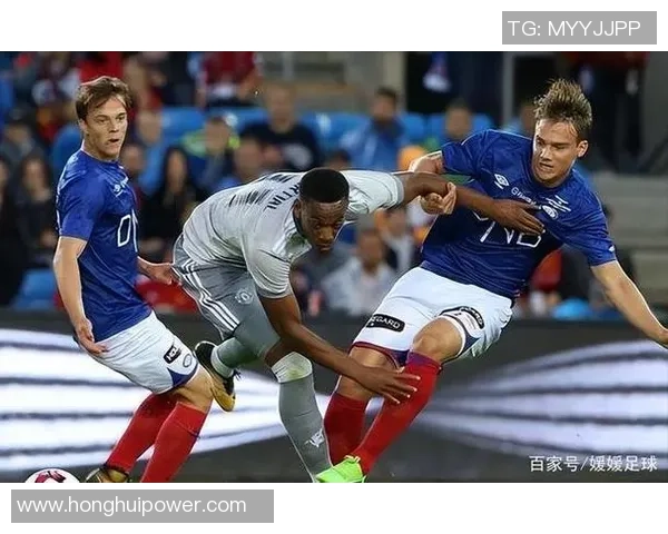 特罗姆与罗森博格激战正酣谁能在这场对决中笑到最后